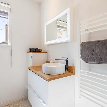 La Belle Valrassienne Renovated House Valras-Plage