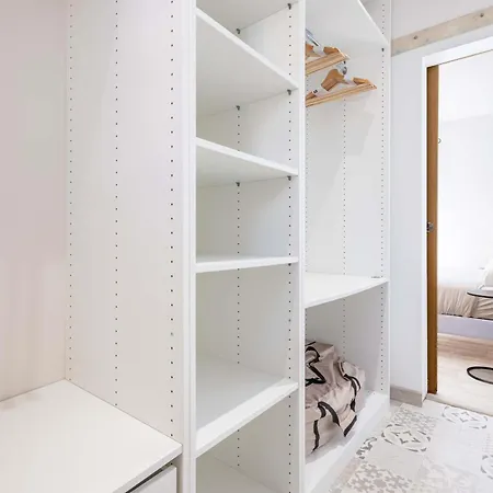 La Belle Valrassienne Renovated House *